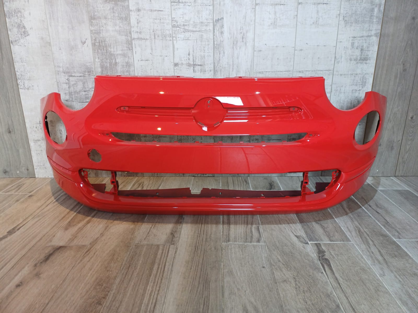FIAT 500 lounge 2016-2020 FRONT BUMPER PAINTED in RED 111/A