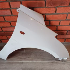 SUZUKI SWIFT 2011-2017 DRIVER SIDE WING PANEL WHITE ZNL