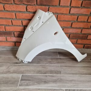 TOYOTA AYGO 2015-2018 PASSENGER SIDE WING PANEL WHITE 068