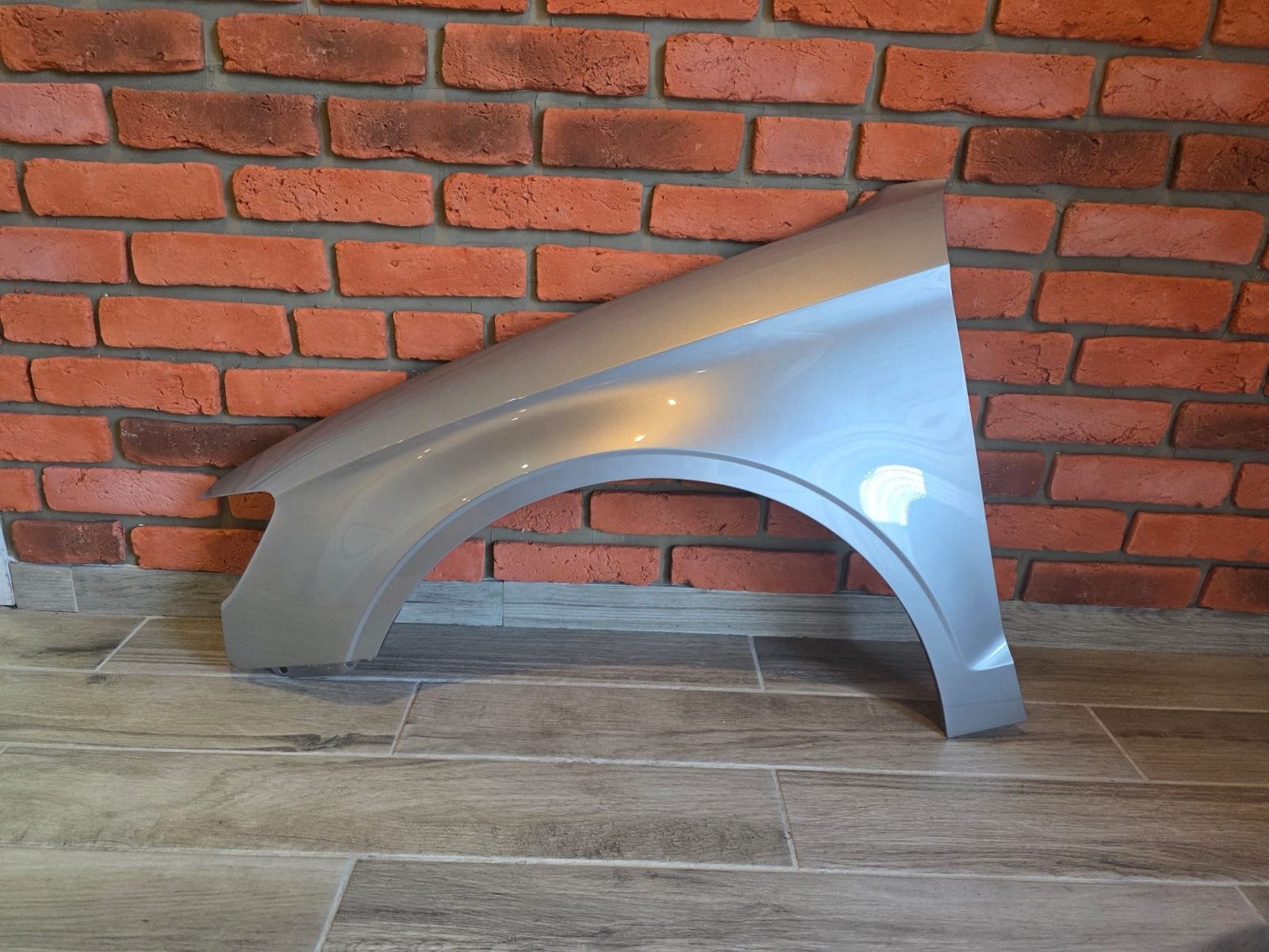 AUDI A3 SALOON CONVERTIBLE 2013-2019 PASSENGER SIDE WING PANEL SILVER LZ7G