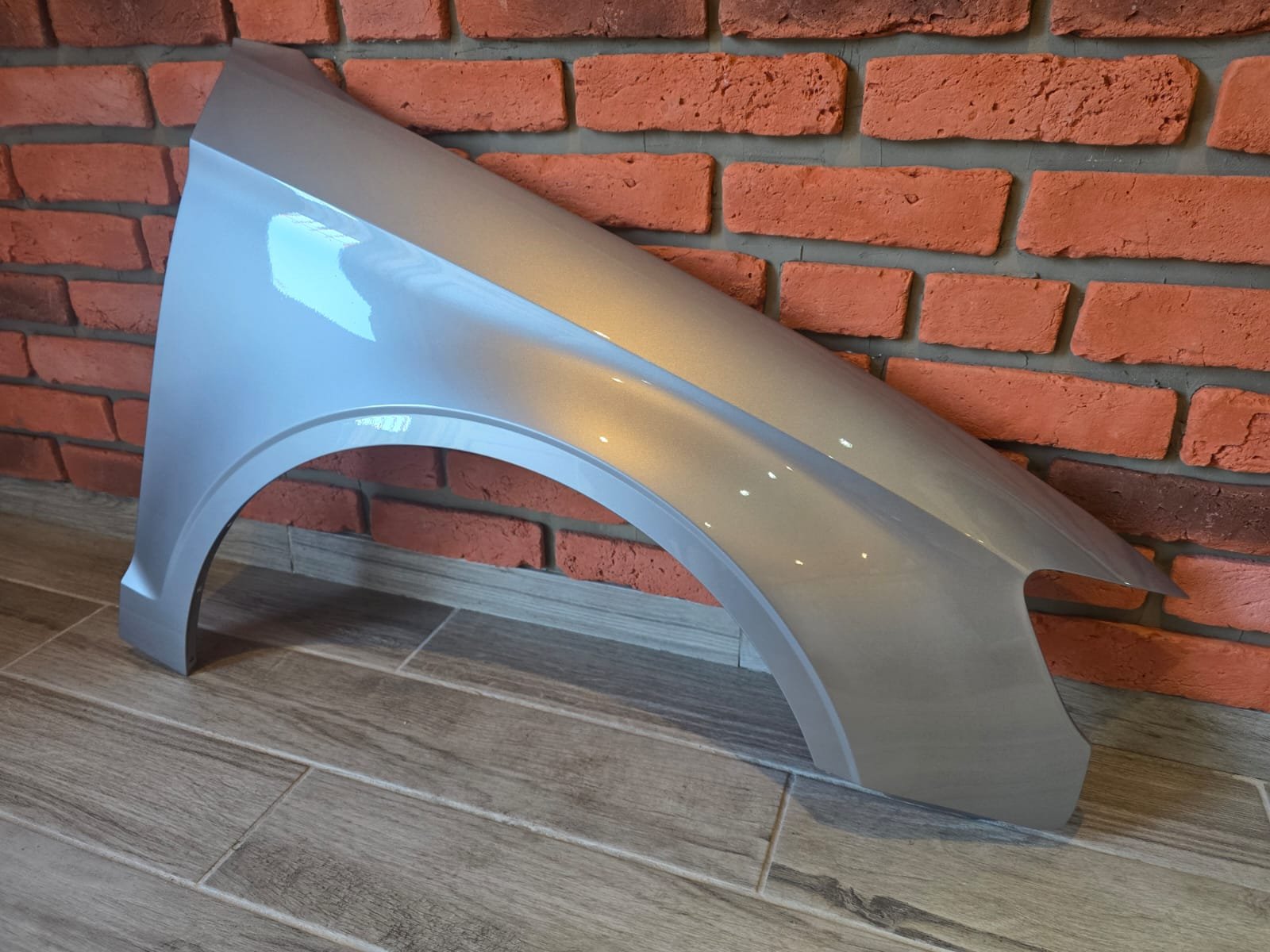 AUDI A3 SALOON CONVERTIBLE 2013-2019 DRIVER SIDE WING PANEL SILVER LZ7G - Image 2